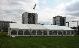 SPECTACLE ARBRE DE NOEL LOCATION TENTE DE RECEPTION LOCATION CHAPITEAU CIRQUE Location Chapiteau de Cirque Paris